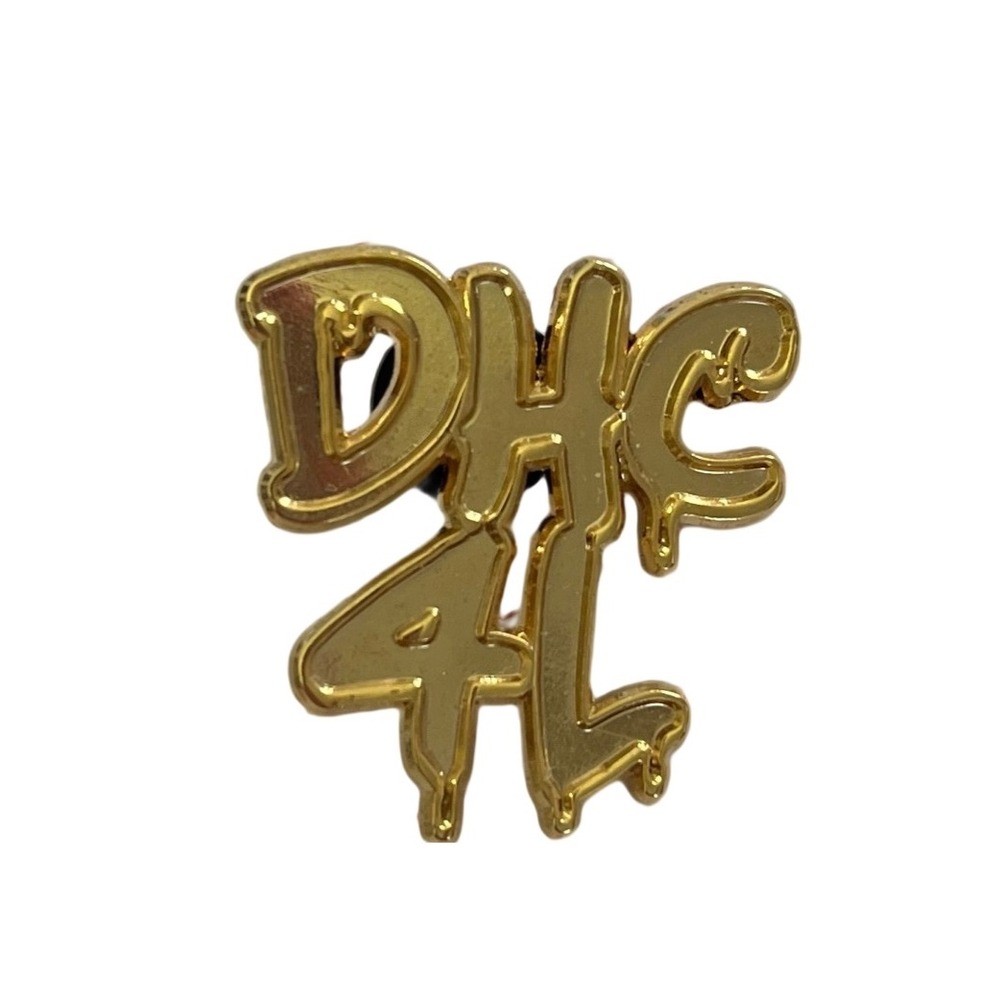 Dave's Hot Chicken 4 Life DHC4L Pin Gold Colored Drip Logo  Streetwear Rare